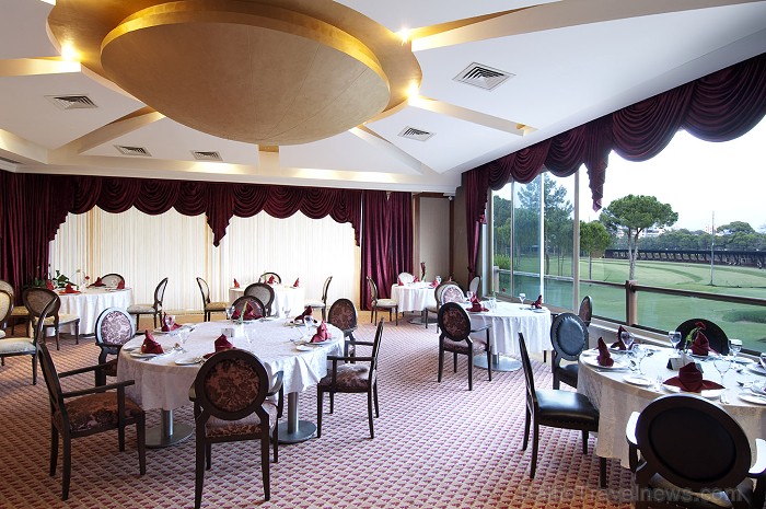 Viesnīcas Sueno Hotels Golf Belek teritorijā ir galvenais restorāns, 3 a la carte restorāni un 6 bāri 60607