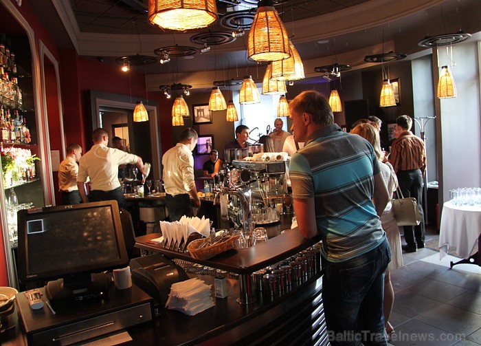 Rīgas centra restorāna Double Coffee Manhattan atklāšana 9.06.2011 - www.doublecoffee.lv 61768