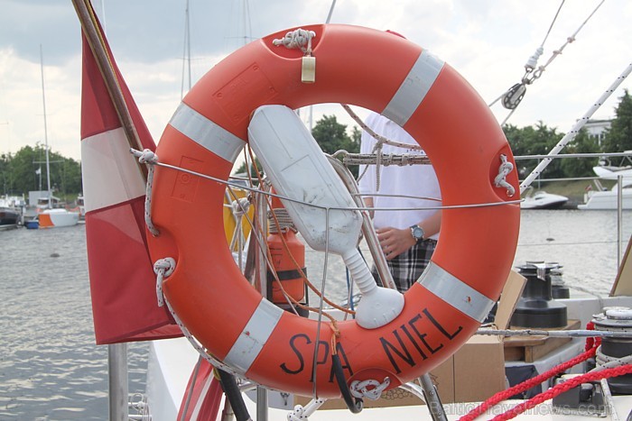 Latvijas jahta «Spaniel» dodas 10.06.2011 pēc kārtējās uzvaras regatē «The Tall Ships Races 2011» - www.tallshipsracesgreenock.com 61837