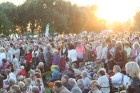 Līgo svētku koncerts «Latvija līgo Ikšķilē 2011» - vairāk bilžu un arī balva no Dikļu pils - Fb.com/Travelnews.lv 56