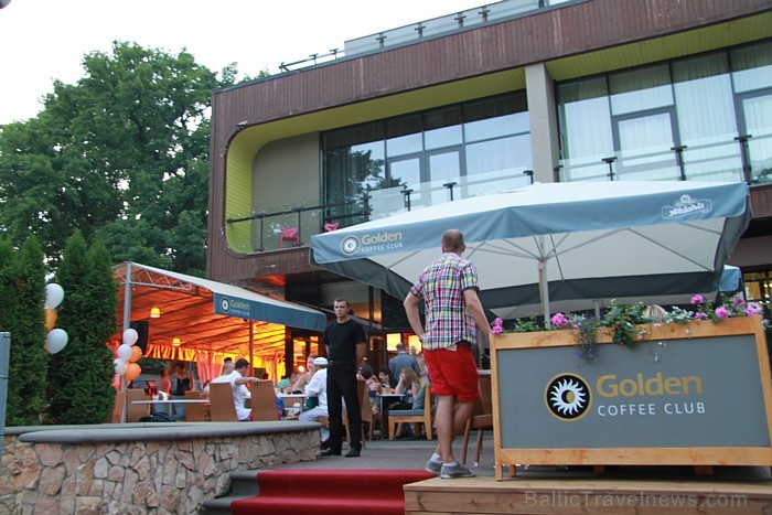 08.07.2011 atklāts restorāns Golden Coffee Club Jūrmalā 63575