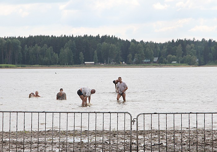 23.07.2011 Ikšķilē noris jau otrais Latvijas Dubļu festivāls 64796