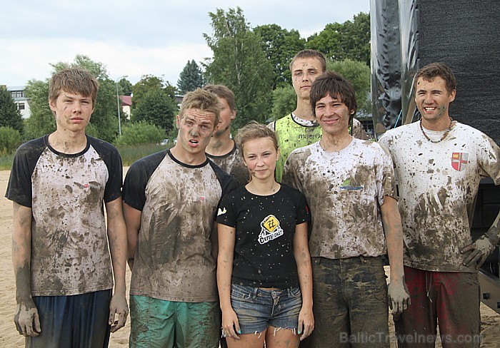 23.07.2011 Ikšķilē noris jau otrais Latvijas Dubļu festivāls 64804