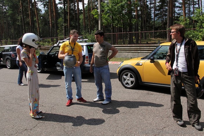 30.-31.07.2011 Biķernieku trasē notika lielākais starptrautiskais MINI pasākums Latvijas vēsturē. Foto: www.fotoatelje.lv 30.-31.07.2011 Biķernieku trasē notika lielākais starptrautiskais MINI pasākums Latvijas vēsturē. Foto: www.fotoatelje.lv 65138