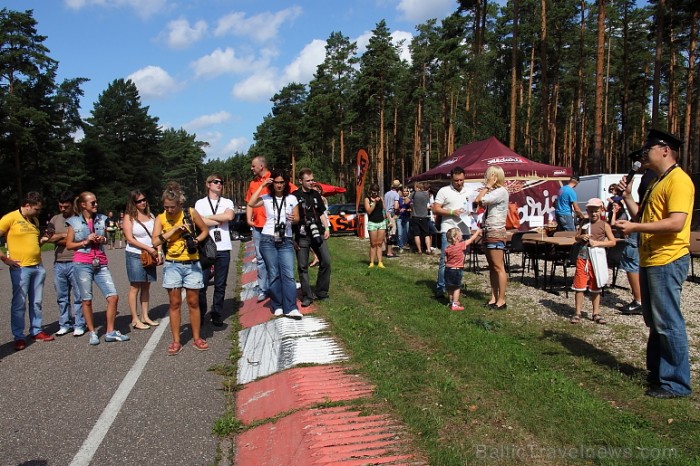 30.-31.07.2011 Biķernieku trasē notika lielākais starptrautiskais MINI pasākums Latvijas vēsturē (www.minimania.lv). Foto: www.fotoatelje.lv 30.-31.07.2011 Biķernieku trasē notika lielākais starptrautiskais MINI pasākums Latvijas vēsturē (www.minimania.lv). Foto: www.fotoatelje.lv 65163