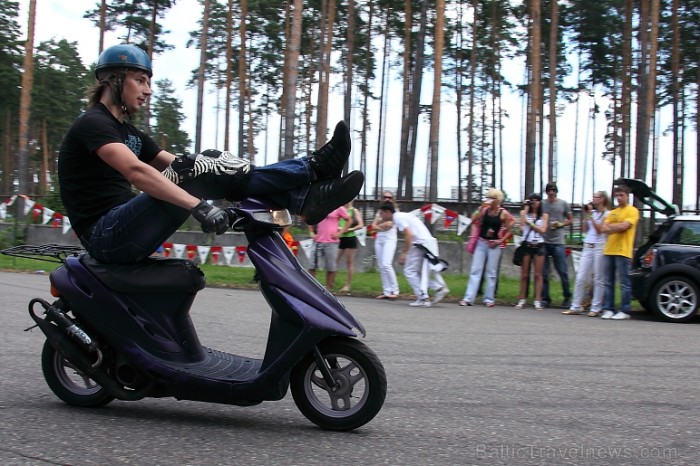30.-31.07.2011 Biķernieku trasē notika lielākais starptrautiskais MINI pasākums Latvijas vēsturē (www.minimania.lv). Foto: www.fotoatelje.lv 30.-31.07.2011 Biķernieku trasē notika lielākais starptrautiskais MINI pasākums Latvijas vēsturē (www.minimania.lv). Foto: www.fotoatelje.lv 65166