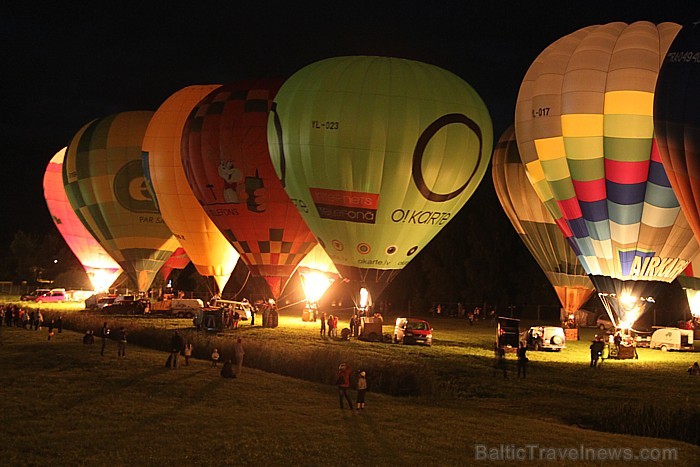 Gaisa balonu festivāls «LMT Kauss 2011» Jelgavā - www.tornis.jelgava.lv 65516