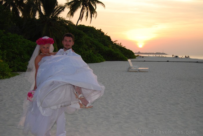 Kā vienu no romantiskākajām vietām kāzu svinībām Antario Travel iesaka Maldīvu salas (www.antario.lv) 65717