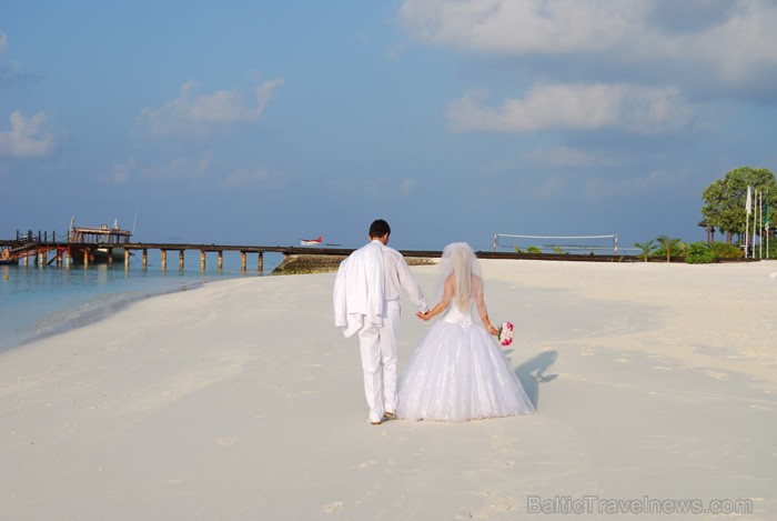 Kā vienu no romantiskākajām vietām kāzu svinībām Antario Travel iesaka Maldīvu salas (www.antario.lv) 65718
