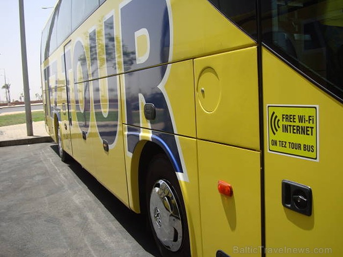 Ēģiptē Tez Tour autobusi ir aprīkoti ar bezmaksas Wi-Fi internetu. Šīs pakalpojums ir īpaši aktuāls gariem ekskursijas braucieniem Ēģiptē Tez Tour autobusi ir aprīkoti ar bezmaksas Wi-Fi internetu. Šīs pakalpojums ir īpaši aktuāls gariem ekskursijas braucieniem 66701