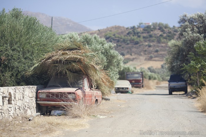 Skats uz kādu no mazajām Krētas šosejām. Foto: www.fotoprojekts.lv 66691