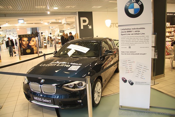 BMW dīlera Wess Select BMW 116d Urban Line prezentācija universālveikalā Stockmann 67151