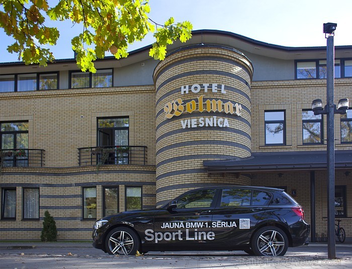 Travelnews.lv testē jauno BMW 120d Sport Line, apciemojot 3 zvaigžņu viesnīcu Wolmar (www.hotelwolmar.lv) Valmierā. Foto: Ingus Evertovskis 67517