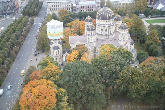 Vienīgais kokteiļu bārs debesīs ar labāko skatu Rīgā atrodas viesnīcas Radisson Blu Latvija 26. stāvā - www.skylinebar.lv Vienīgais kokteiļu bārs debesīs ar labāko skatu Rīgā atrodas viesnīcas Radisson Blu Latvija 26. stāvā - www.skylinebar.lv 67771
