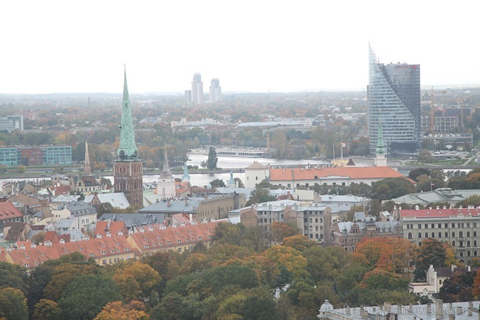 Vienīgais kokteiļu bārs debesīs ar labāko skatu Rīgā atrodas viesnīcas Radisson Blu Latvija 26. stāvā - www.skylinebar.lv Vienīgais kokteiļu bārs debesīs ar labāko skatu Rīgā atrodas viesnīcas Radisson Blu Latvija 26. stāvā - www.skylinebar.lv 67774