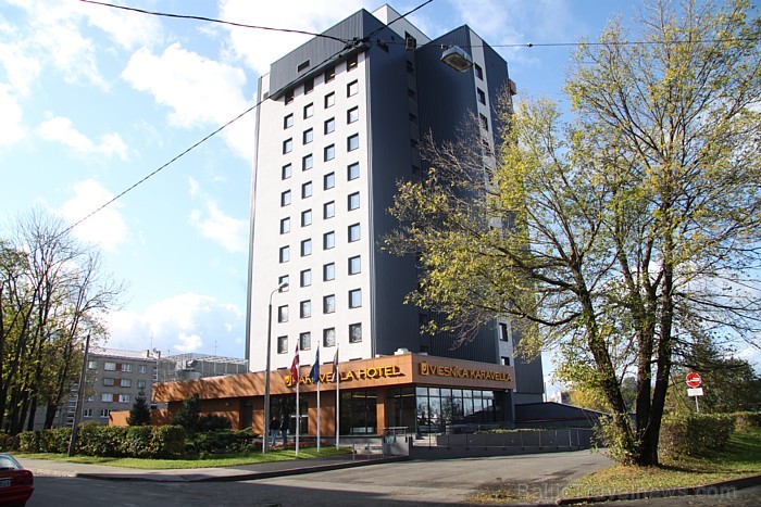 Hotel Karavella restorāns Colombo piedāvā konferences ar burvīgu skatu uz Rīgas ostu un Vecrīgu - www.karavella.lv Hotel Karavella restorāns Colombo piedāvā konferences ar burvīgu skatu uz Rīgas ostu un Vecrīgu - www.karavella.lv 67816