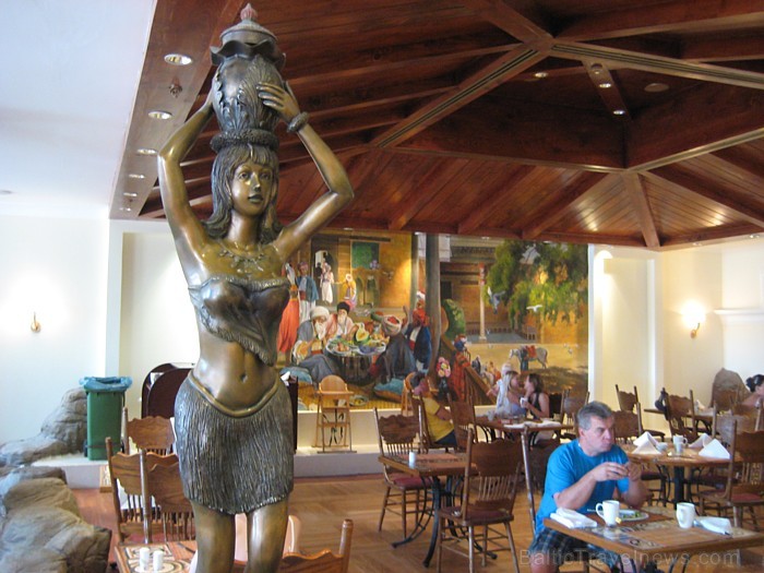 Travelnews.lv redakcija ar starptautiskā tūroperatora Tez tour (www.teztour.lv) gādību bauda Ēģiptes saules viesnīcu InterContinental Abu Soma Resort Travelnews.lv redakcija ar starptautiskā tūroperatora Tez tour (www.teztour.lv) gādību bauda Ēģiptes saules viesnīcu InterContinental Abu Soma Resort 68040