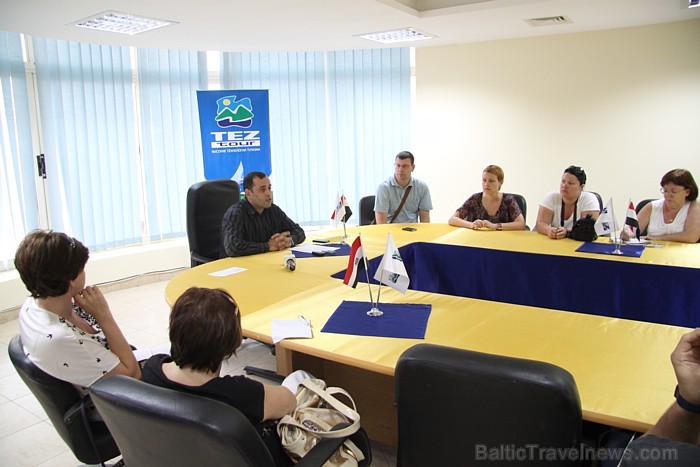 Latvijas žurnālistu un tūrisma profesionāļu tikšanās ar Tez tour vadītāju Hurgadā - vairāk informācijas www.teztour.lv Latvijas žurnālistu un tūrisma profesionāļu tikšanās ar Tez tour vadītāju Hurgadā - vairāk informācijas www.teztour.lv 68428