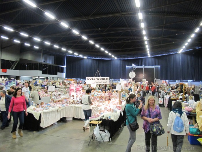 Nīderlandes leļļu un lāču birža - www.niesjewolters.nl 68659