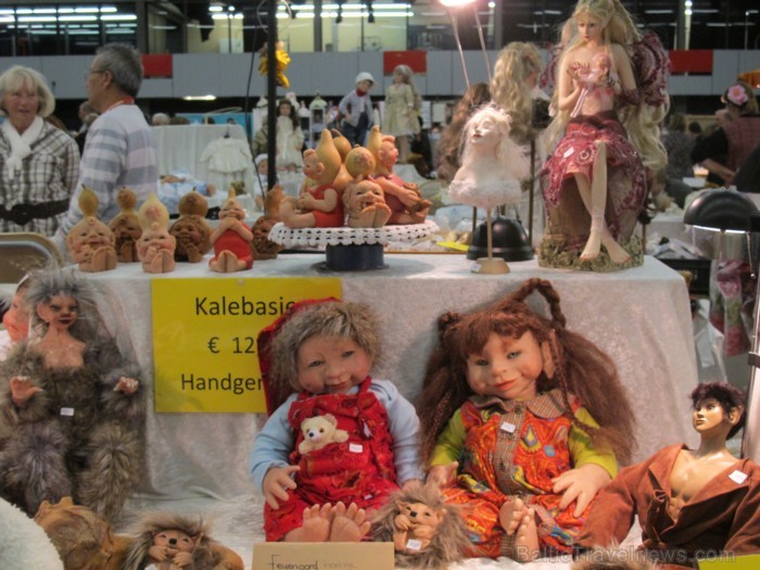 Nīderlandes leļļu un lāču birža - www.niesjewolters.nl 68674
