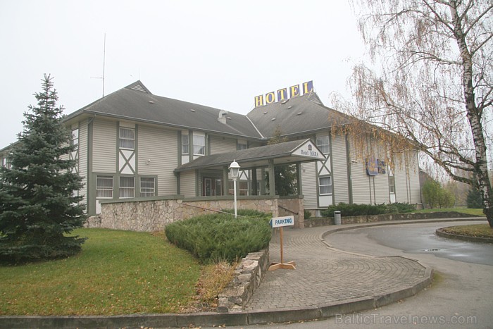 Triju zvaigžņu viesnīcu Best Western Hotel Māra (www.hotelmara.lv) ir novērtējuši daudzi ārvalstu un vietējie tūristi, kuri bauda klusumu Rīgas pievārtē