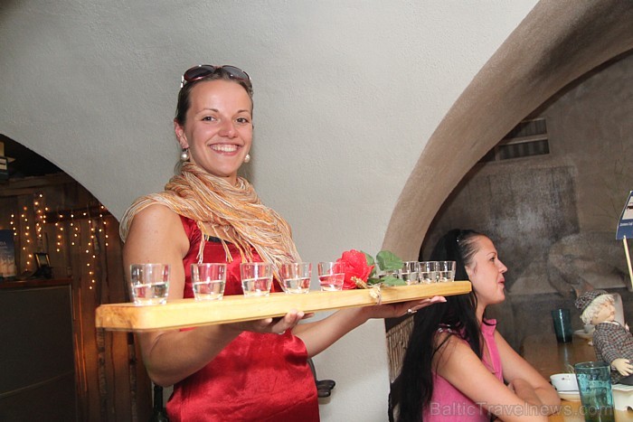 Karstasinīgs brazīlietis Rodžers Riko izbauda latviešu virtuvi un viesmīlību restorānā Taverna - www.latvianfood.lv Karstasinīgs brazīlietis Rodžers Riko izbauda latviešu virtuvi un viesmīlību restorānā Taverna - www.latvianfood.lv 69080