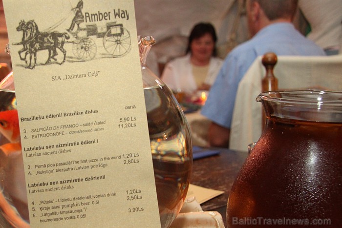Karstasinīgs brazīlietis Rodžers Riko izbauda latviešu virtuvi un viesmīlību Vecrīgas restorānā Taverna - www.latvianfood.lv Karstasinīgs brazīlietis Rodžers Riko izbauda latviešu virtuvi un viesmīlību Vecrīgas restorānā Taverna - www.latvianfood.lv 69083