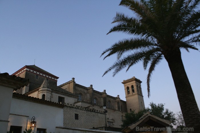 Klosteris Del Monasterio de Santa Maria la Real www.turismosuna.es 69154