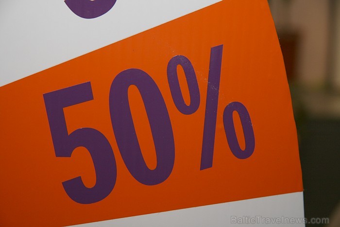 Tikai 3 dienas (21.11.-23.11.2011) tu vari iegriezt 50% atlaidi no Relaks Tūres www.relaksture.lv Tikai 3 dienas (21.11.-23.11.2011) tu vari iegriezt 50% atlaidi no Relaks Tūres www.relaksture.lv 69404