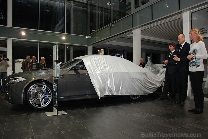 Sportiskā BMW M5 prezentācija BMW dīlera BM Auto salonā (Dārzciema iela 64a) Foto: Ingus Evertovskis Sportiskā BMW M5 prezentācija BMW dīlera BM Auto salonā (Dārzciema iela 64a) Foto: Ingus Evertovskis 69508
