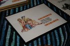 Kolekciju papildina arī Latvijas erotikas vēstures darbi- Gunāra Bindes, Andželas Strupules-Smalkās, laikraksta “Dienas bizness” karikatūrista Agra Li 27