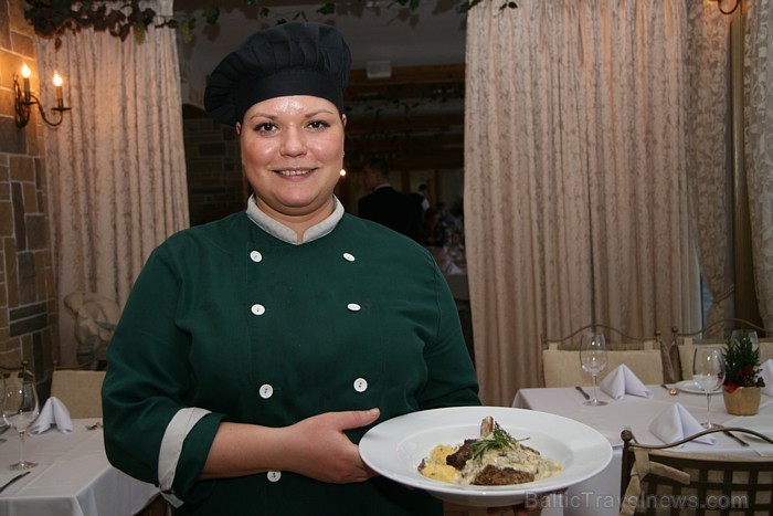 Piecu zvaigžņu viesnīca Baltic Beach Hotel ļauj baudīt garšīgas maltītes ar skatu uz jūrmalu www.balticbeach.lv 70025