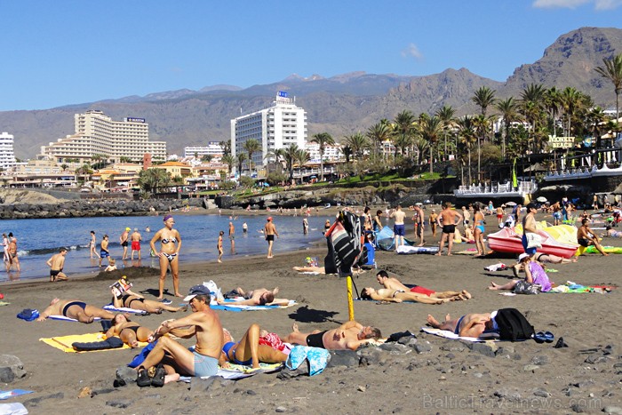 Tenerifē silts laiks saglabājas visu gadu, tāpēc noteikti Tenerifē ir jāizbauda saule un Atlantijas okeāna ūdens - www.novatours.lv Tenerifē silts laiks saglabājas visu gadu, tāpēc noteikti Tenerifē ir jāizbauda saule un Atlantijas okeāna ūdens - www.novatours.lv 70628