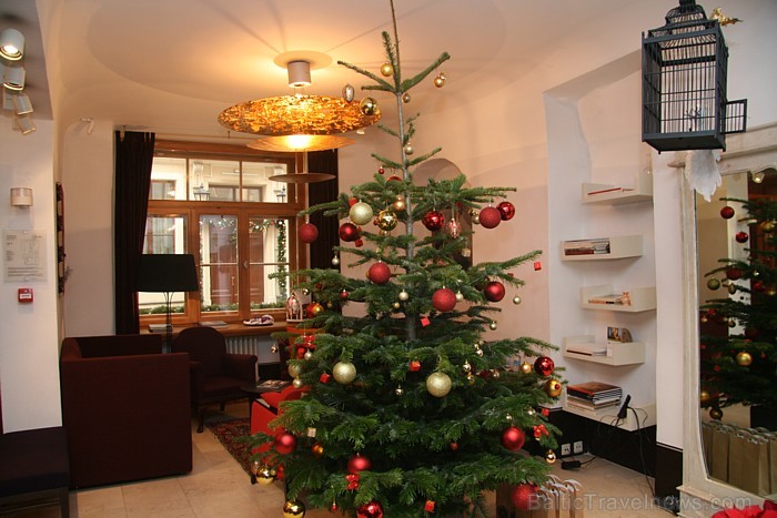 Vecrīgas luksus viesnīca Dome Hotel un zivju restorāns Le Dome svin svētkus un aicina ciemos rīdziniekus un pilsētas viesus - www.domehotel.lv Vecrīgas luksus viesnīca Dome Hotel un zivju restorāns Le Dome svin svētkus un aicina ciemos rīdziniekus un pilsētas viesus - www.domehotel.lv 70668
