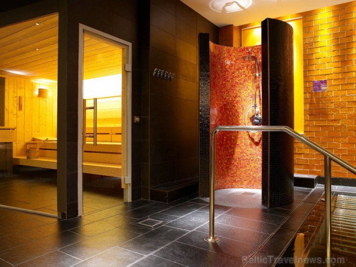 «ESPA Rīga», kas atrodas blakus viesnīcai Radisson Blu Latvija, piedāvā pasaules klases spa un skaistumkopšanas procedūras kā arī kolosālu relaksāciju «ESPA Rīga», kas atrodas blakus viesnīcai Radisson Blu Latvija, piedāvā pasaules klases spa un skaistumkopšanas procedūras kā arī kolosālu relaksāciju 71180