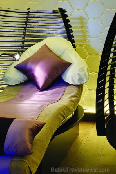 «ESPA Rīga», kas atrodas blakus viesnīcai Radisson Blu Latvija, piedāvā pasaules klases spa un skaistumkopšanas procedūras kā arī kolosālu relaksāciju «ESPA Rīga», kas atrodas blakus viesnīcai Radisson Blu Latvija, piedāvā pasaules klases spa un skaistumkopšanas procedūras kā arī kolosālu relaksāciju 71189