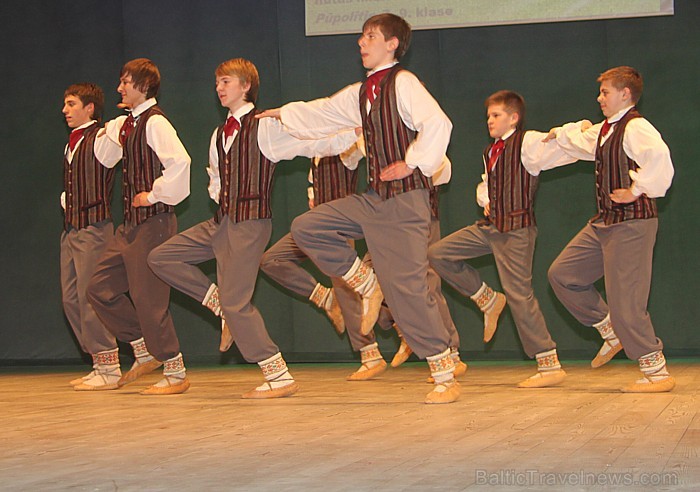 Tautas deju koncerts Ogres Kultūras centrā 10.03.2012 - informācija par tūrismu Ogrē - www.LatvijasCentrs.lv Tautas deju koncerts Ogres Kultūras centrā 10.03.2012 - informācija par tūrismu Ogrē - www.LatvijasCentrs.lv 72663