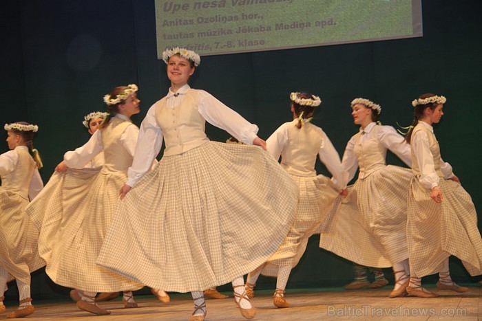 Tautas deju koncerts Ogres Kultūras centrā 10.03.2012 - informācija par tūrismu Ogrē - www.LatvijasCentrs.lv Tautas deju koncerts Ogres Kultūras centrā 10.03.2012 - informācija par tūrismu Ogrē - www.LatvijasCentrs.lv 72668