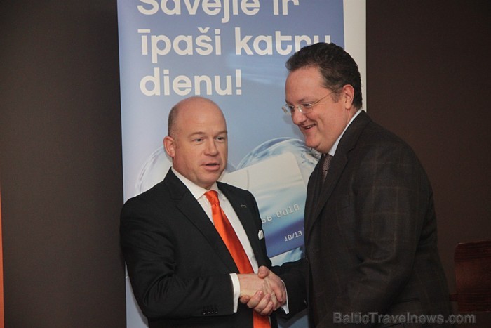 Autonoma Sixt organizē «Baltijas auto nozares forums 2012» viesnīcā Radisson Blu Latvija - www.sixt.lv Autonoma Sixt organizē «Baltijas auto nozares forums 2012» viesnīcā Radisson Blu Latvija - www.sixt.lv 72897
