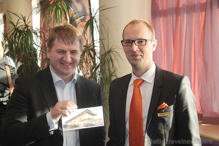 Balvu izlozē BalticTravelnews.com direktors Aivars Mackevičs ieguva 50 Ls dāvanu karti no Statoil. Paldies! Balvu izlozē BalticTravelnews.com direktors Aivars Mackevičs ieguva 50 Ls dāvanu karti no Statoil. Paldies! 72909