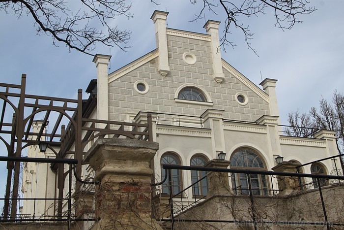 Pasaules slavenās vīna darītavas Hugel&Fils īpašnieks Etjēns Hugels viesojas Rūmenes muižā www.rumene.lv Pasaules slavenās vīna darītavas Hugel&Fils īpašnieks Etjēns Hugels viesojas Rūmenes muižā www.rumene.lv 73258