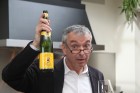 Pasaules slavenās vīna darītavas Hugel&Fils īpašnieks Etjēns Hugels viesojas Rūmenes muižā www.rumene.lv 34