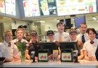 «McDonalds» atver 30-to restorānu Baltijā uz Vienības gatves 115a, Rīgā 10