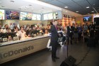 «McDonalds» atver 30-to restorānu Baltijā uz Vienības gatves 115a, Rīgā 34