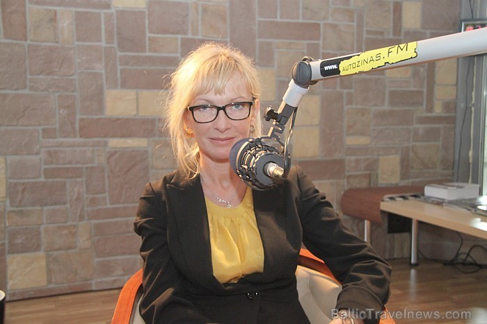 Travelnews.lv sadarbības partneris - ceļojuma aģentūras Latvia Tours (www.latviatours.lv) vadītāja Ieva Keiša radio raidījumā «Ceļasoma» Travelnews.lv sadarbības partneris - ceļojuma aģentūras Latvia Tours (www.latviatours.lv) vadītāja Ieva Keiša radio raidījumā «Ceļasoma» 73620