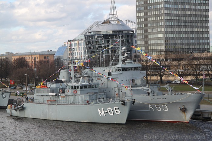 Rīgu apciemoja dažādu valstu militārie kuģi (14.04-15.04.2012), kurus varēja apmeklēt galvaspilsētas iedzīvotāji un viesi Rīgu apciemoja dažādu valstu militārie kuģi (14.04-15.04.2012), kurus varēja apmeklēt galvaspilsētas iedzīvotāji un viesi 73951