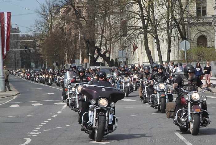Motociklu sezonas atklāšanas parāde 2012 Rīgā - www.motofavorits.lv