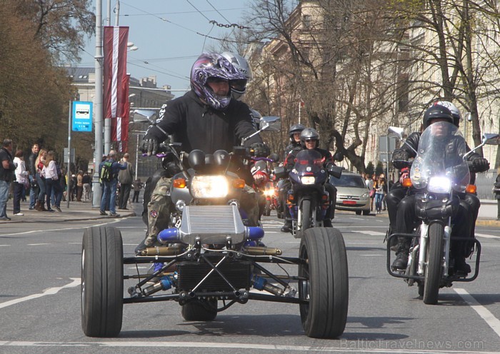 Motociklu sezonas atklāšanas parāde 2012 Rīgā