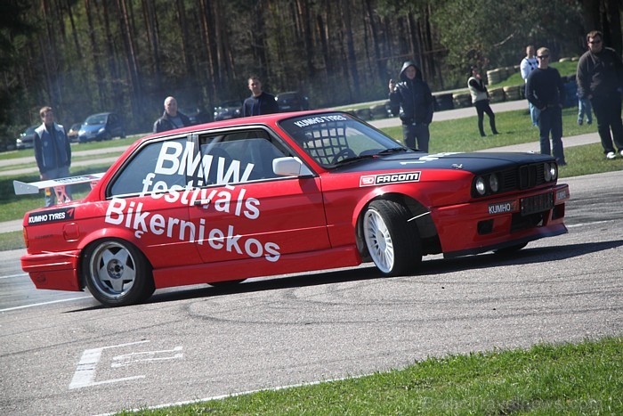 Latvijas BMW klubs (www.bmwklubs.lv) sadarbībā ar oficiālo BMW pārstāvi Latvijā BM Auto (www.bmauto.lv) rīko jau 7. Latvijas BMW festivālu Latvijas BMW klubs (www.bmwklubs.lv) sadarbībā ar oficiālo BMW pārstāvi Latvijā BM Auto (www.bmauto.lv) rīko jau 7. Latvijas BMW festivālu 74394