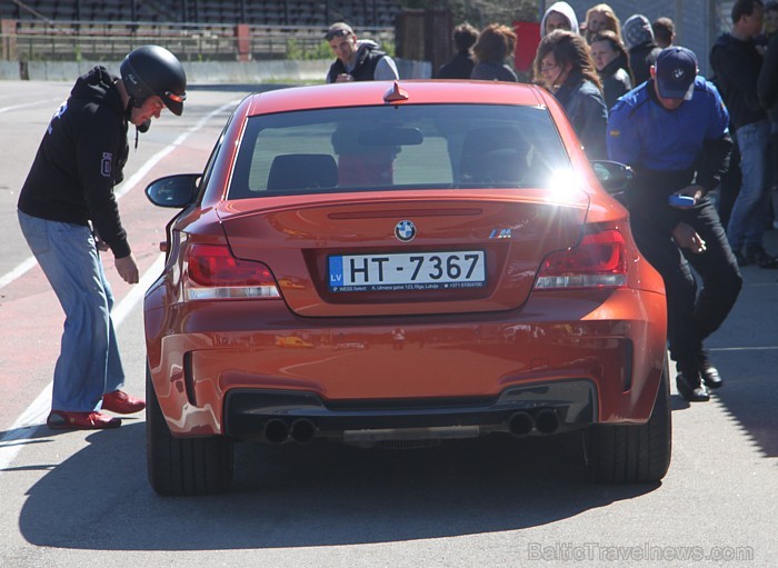 Latvijas BMW klubs (www.bmwklubs.lv) sadarbībā ar oficiālo BMW pārstāvi Latvijā BM Auto (www.bmauto.lv) rīko jau 7. Latvijas BMW festivālu Latvijas BMW klubs (www.bmwklubs.lv) sadarbībā ar oficiālo BMW pārstāvi Latvijā BM Auto (www.bmauto.lv) rīko jau 7. Latvijas BMW festivālu 74400